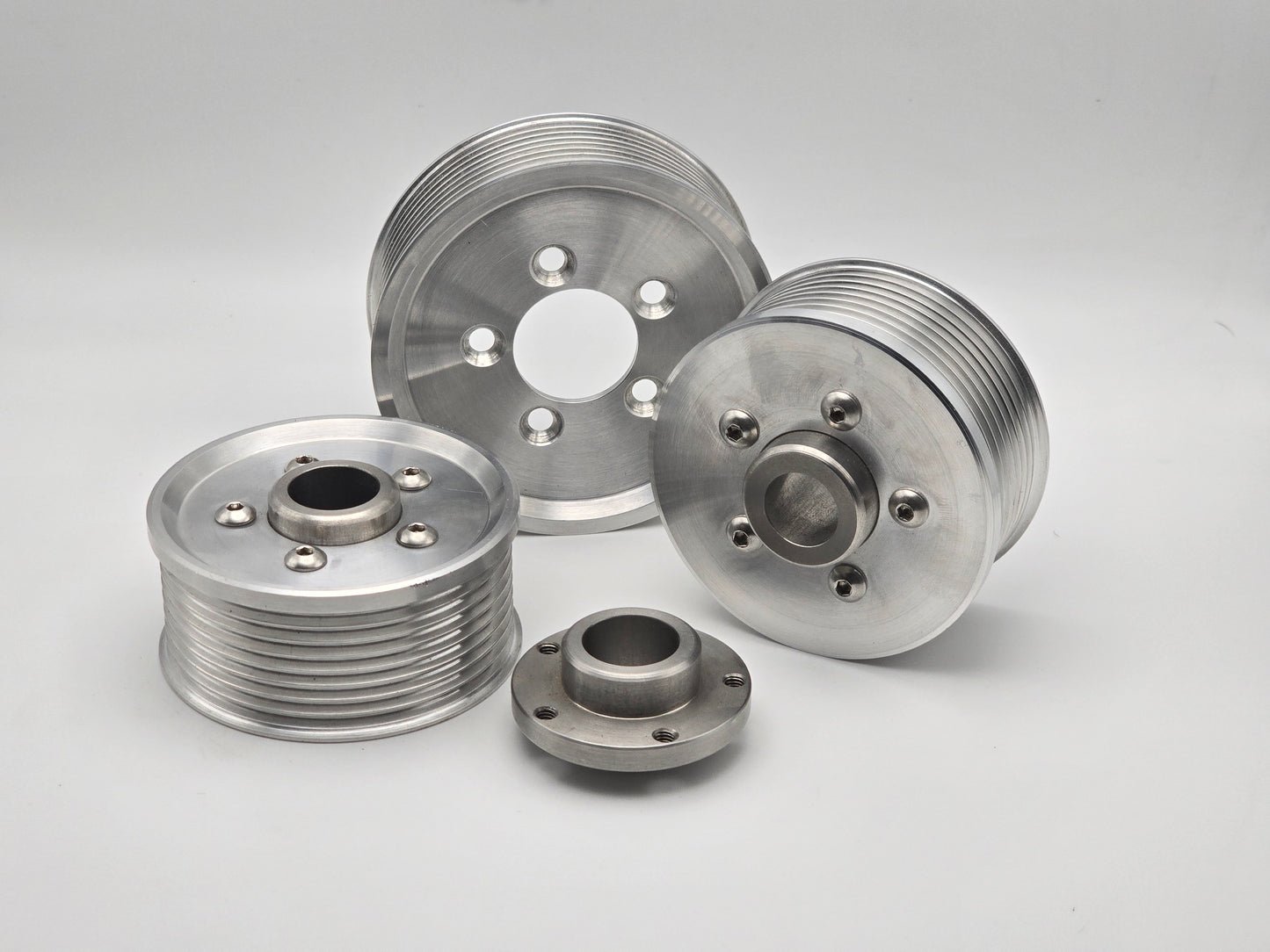 Modular supercharger pully and hub